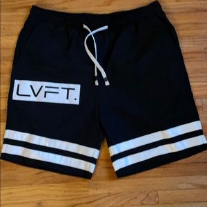 Used Men’s Live Fit Apparel shorts